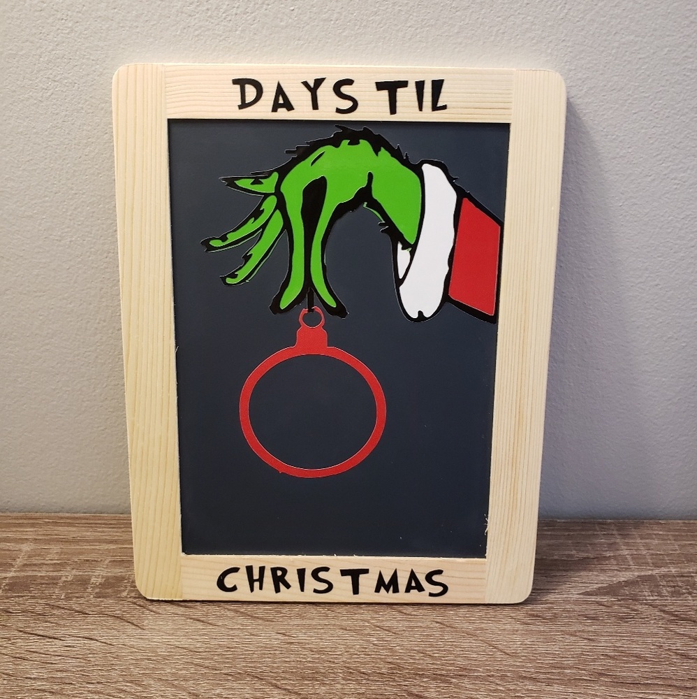 Days til Christmas chalk board countdown